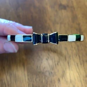 Kate Spade Bracelet in gold, blk & white